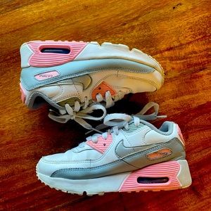 Nike Air Max 90 kids size 1Y